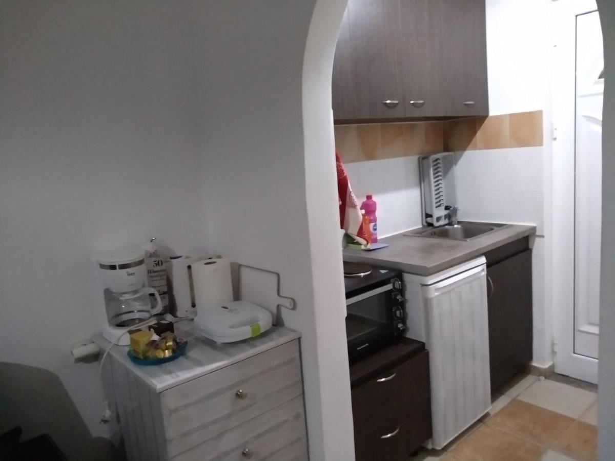 Vokamvilia Apartment & Studio Close To The Sea Planos  Bagian luar foto