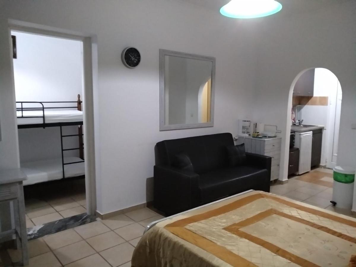 Vokamvilia Apartment & Studio Close To The Sea Planos  Bagian luar foto