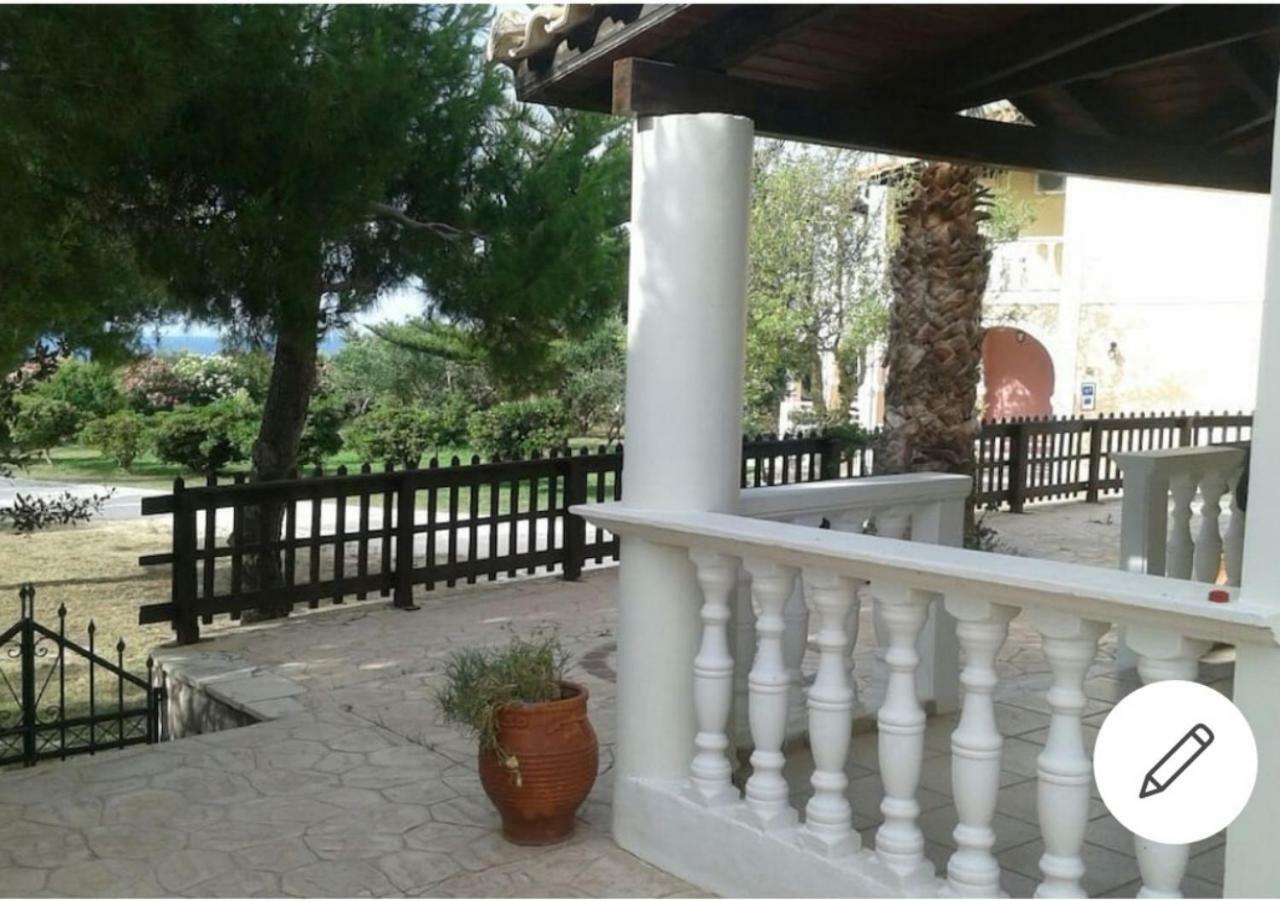 Vokamvilia Apartment & Studio Close To The Sea Planos  Bagian luar foto