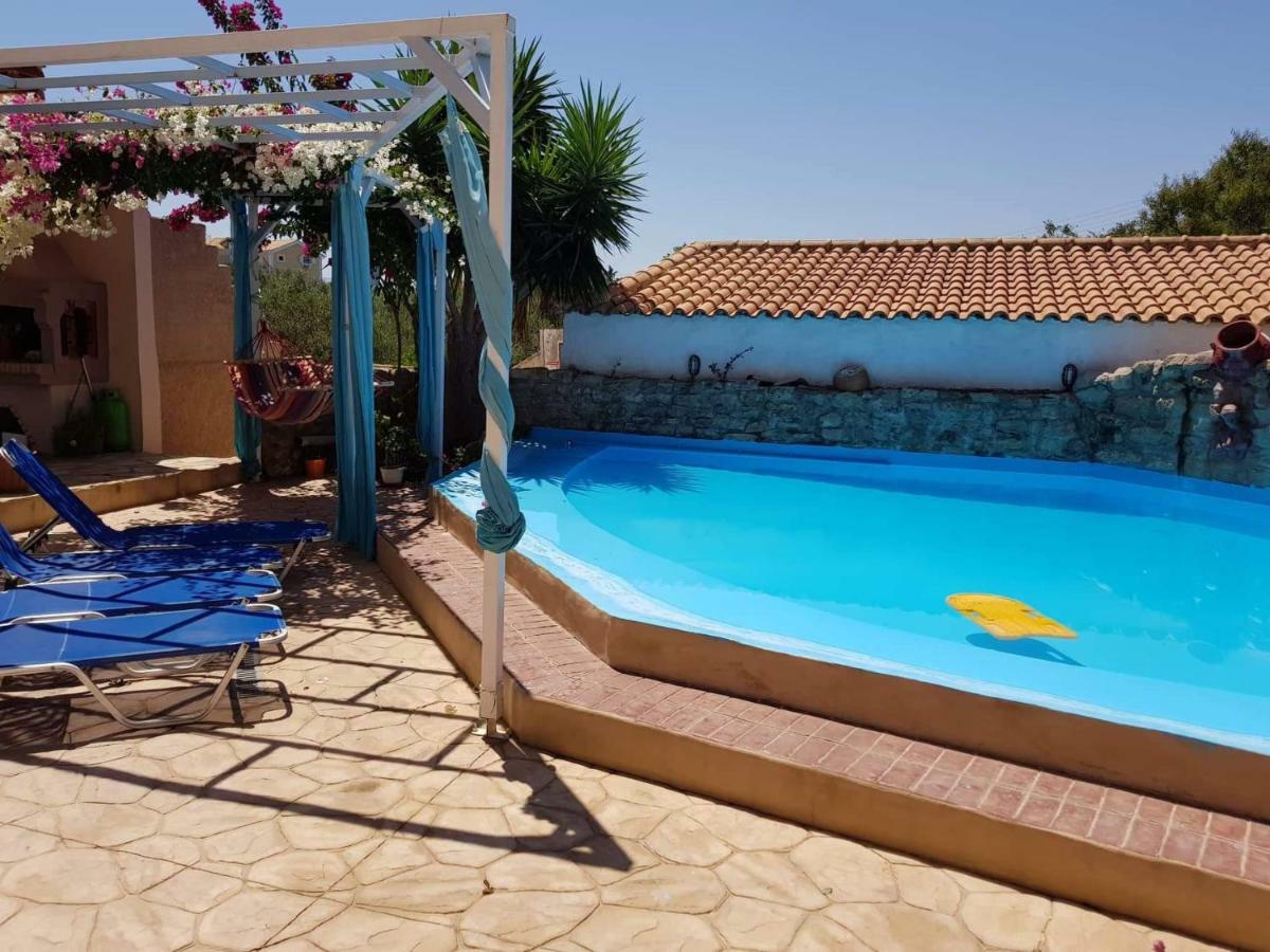 Vokamvilia Apartment & Studio Close To The Sea Planos  Bagian luar foto